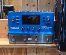 Boss SY-300