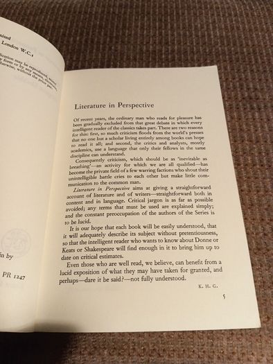 1970 Wordsworth. Literature in Perspective. Margaret Drabble. Vintage.