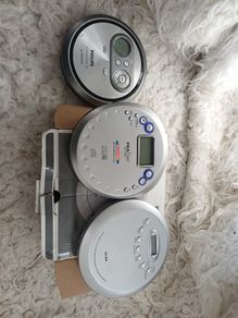 3 portable cd players