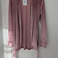 Luxury lounge wear