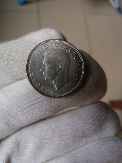 1945 UK Silver Two Shillings Coin