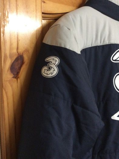 Ireland Football. Official Republic Of Ireland Mens Size Large Umbro Bench Coat Sideline Coat. Not A Jersey. Collect In Dublin Or Receive Via Post.