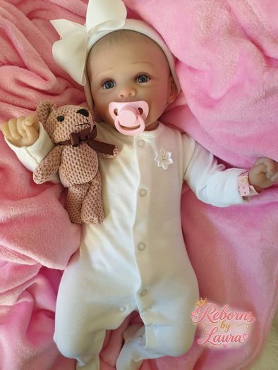 Reborns By Laura.  Introducing Lacy Heavy, Weighted Newborn Reborn Doll. Welcome to View