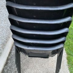 6 brown good plastic chairs