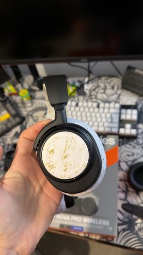 steel series arctis nova pro wireless headset