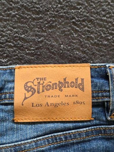The Stronghold Selvedge Tapered Jeans Size 36, Leg 30
