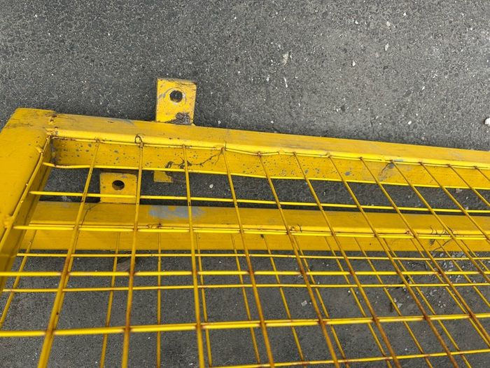 Steel mesh petitions
