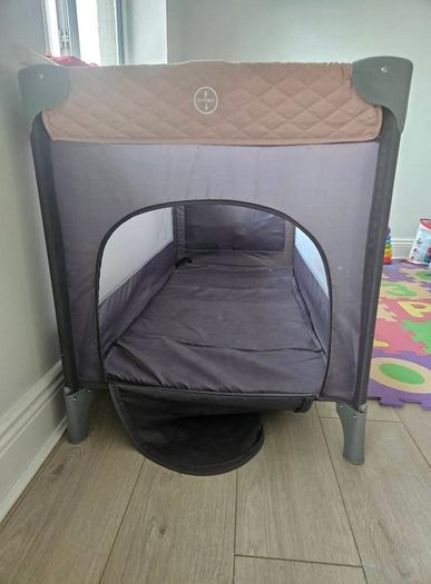 playpen