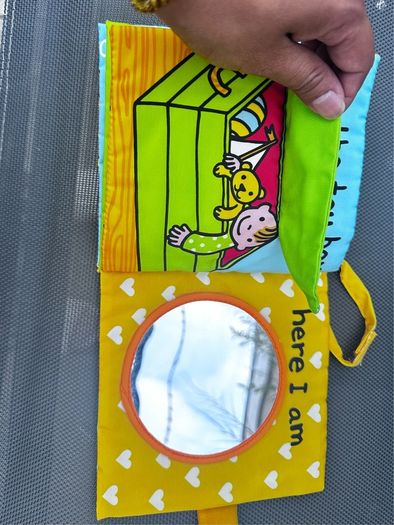 jollybaby soft book Brand New Hide Seek