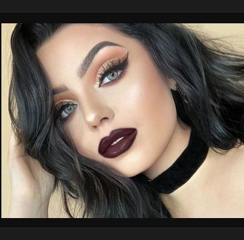 3in1 Set - Amazing Eyeshadow Palette + Applicator + Matching Eyeliner
