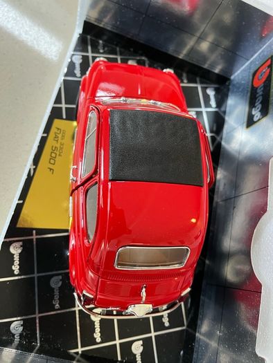 Fiat 500 L 1/18-1/16 Burago