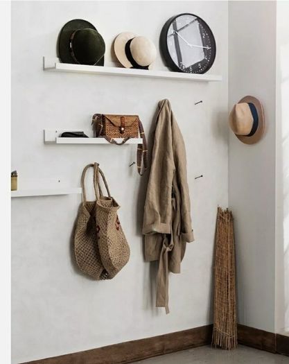 storage for pictures