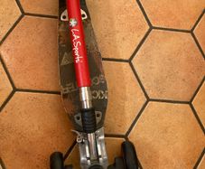 La Sports Kick Scooter  Foldable & adjustable