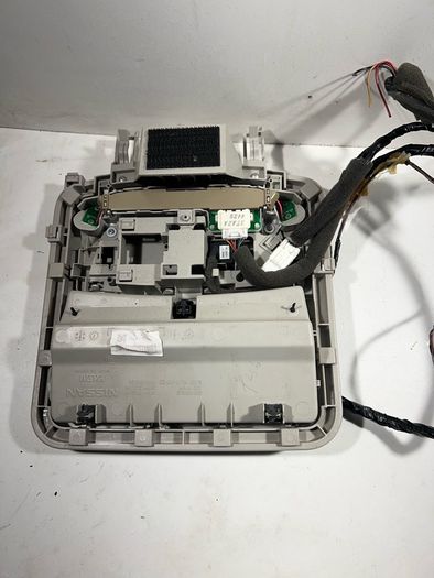 Nissan Leaf Mk1 2015 Front Roof Reading Courtesy Light Sunglass Tray A3l3b420g