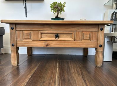 Emerfield Coffee Table