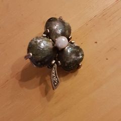 Vintage Connemara marble shamrock pin Irish charm