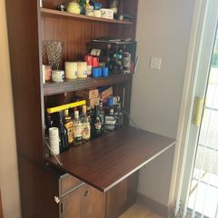 drinks cabinet