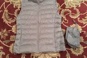Uniqlo Down Waistcoat, size- Large, will fit size-10-12