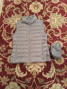 Uniqlo Down Waistcoat, size- Large, will fit size-10-12