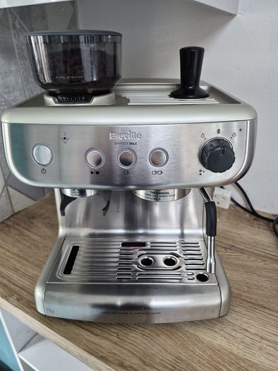 Breville Barista Max espresso machine