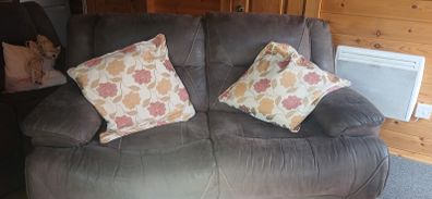 2 seater recliner