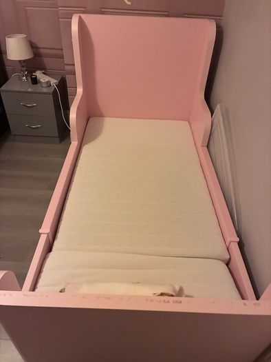 Ikea pink extendable bed