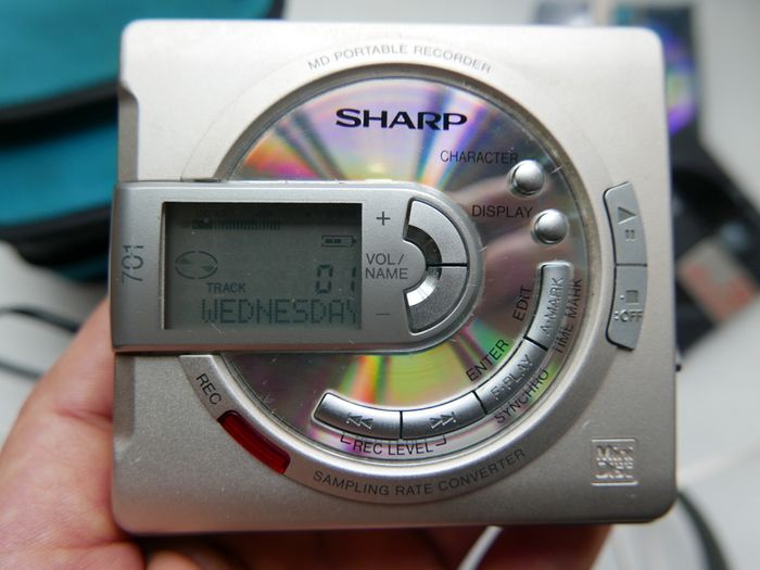 Sharp Minidisc Recorder Player Md Ms701h  Works Well.