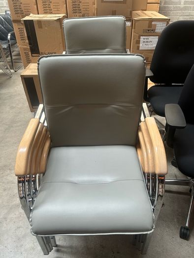 Office Chairs x 11 (Grey)