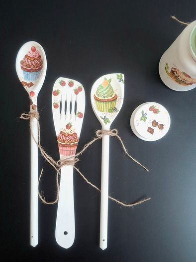 Set Of 3 Decorative Kitchen Utensils in the Jar