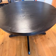 Dining Kitchen Table IKEA Rosentorp - Round and Extendable