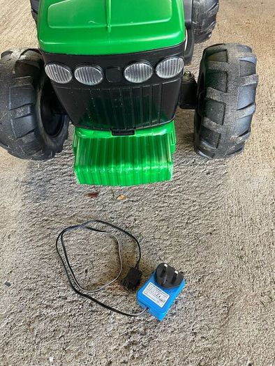 John Deere electric tractor