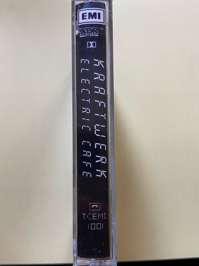 Kraftwerk  |  E L E C T R I C  C A F E