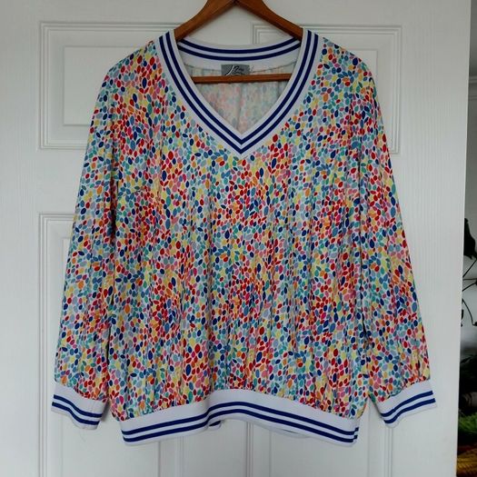 V neck Top UK 14 or Large