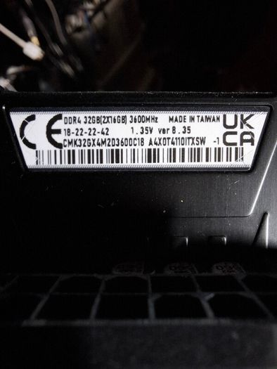 Corsair Vengeance LPX Black DDR4-RAM 3600 MHz 4 x 16 GB