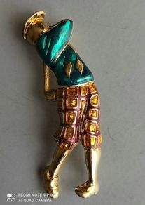 Gold Plated Golfer brooch