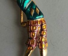 Gold Plated Golfer brooch