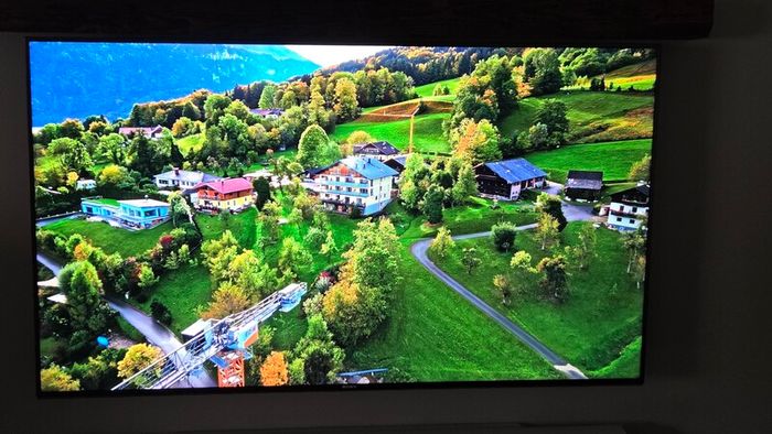 Sony 55" UHD Led TV with Android, KD-55XF9005