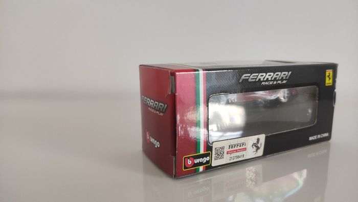 Burago Ferrari 488 GTB, used, mint.