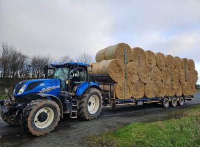 Straw square and round