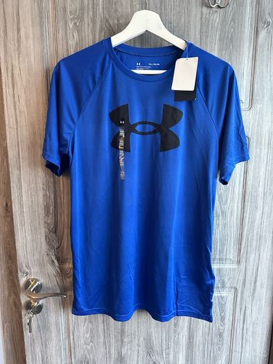 BNWT Under Armour Shorts & Top