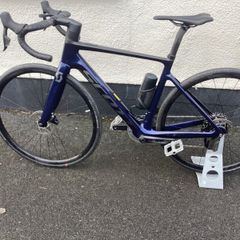 Scott Addict E-bike size small