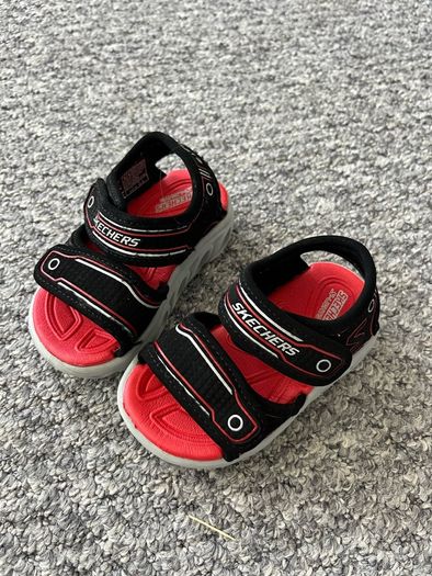 Sketchers lights