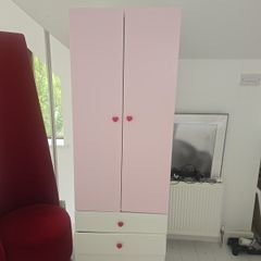 wardrobe