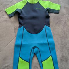 Wetsuit size 11-12