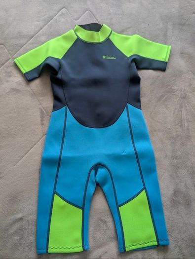 Wetsuit size 11-12