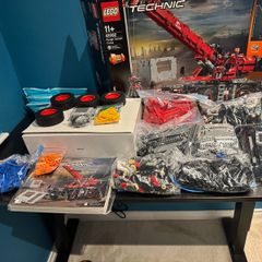 Lego Technic 42082 Rough Terrain Crane