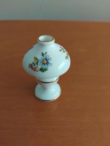 Aynsley miniature porcelain cottage garden dollhouse lamp