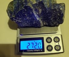 Lapis lazuli specimen