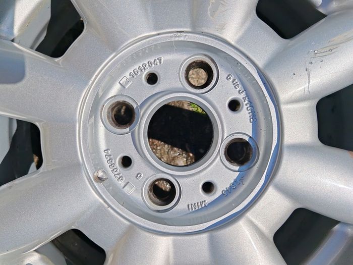 mini one 4 aluminum wheels with tires
