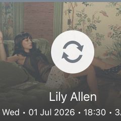 Seated Lily Allen
